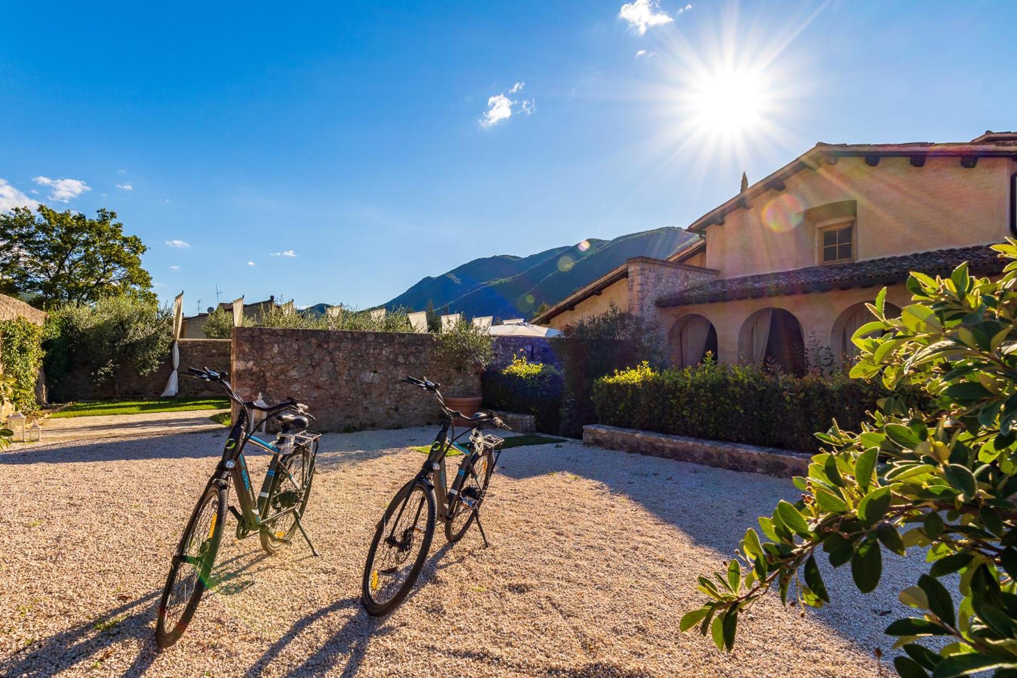 Ex Convento Santa Croce-Country Resort Sant'Anatolia di Narco Ngoại thất bức ảnh